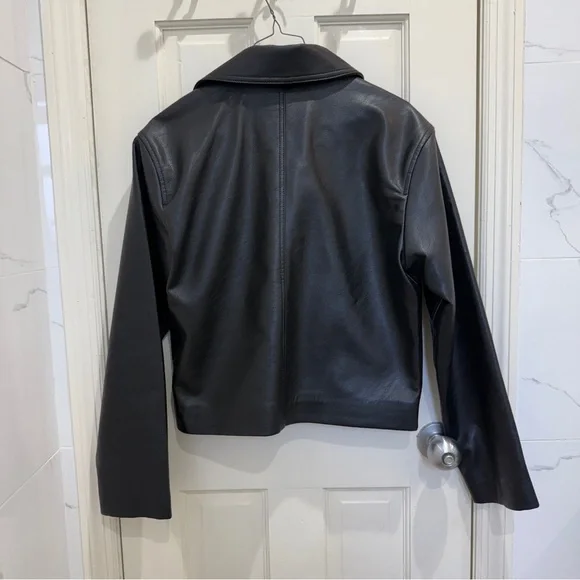 Abercrombie faux leather zip-up jeacket - Picture 7 of 8